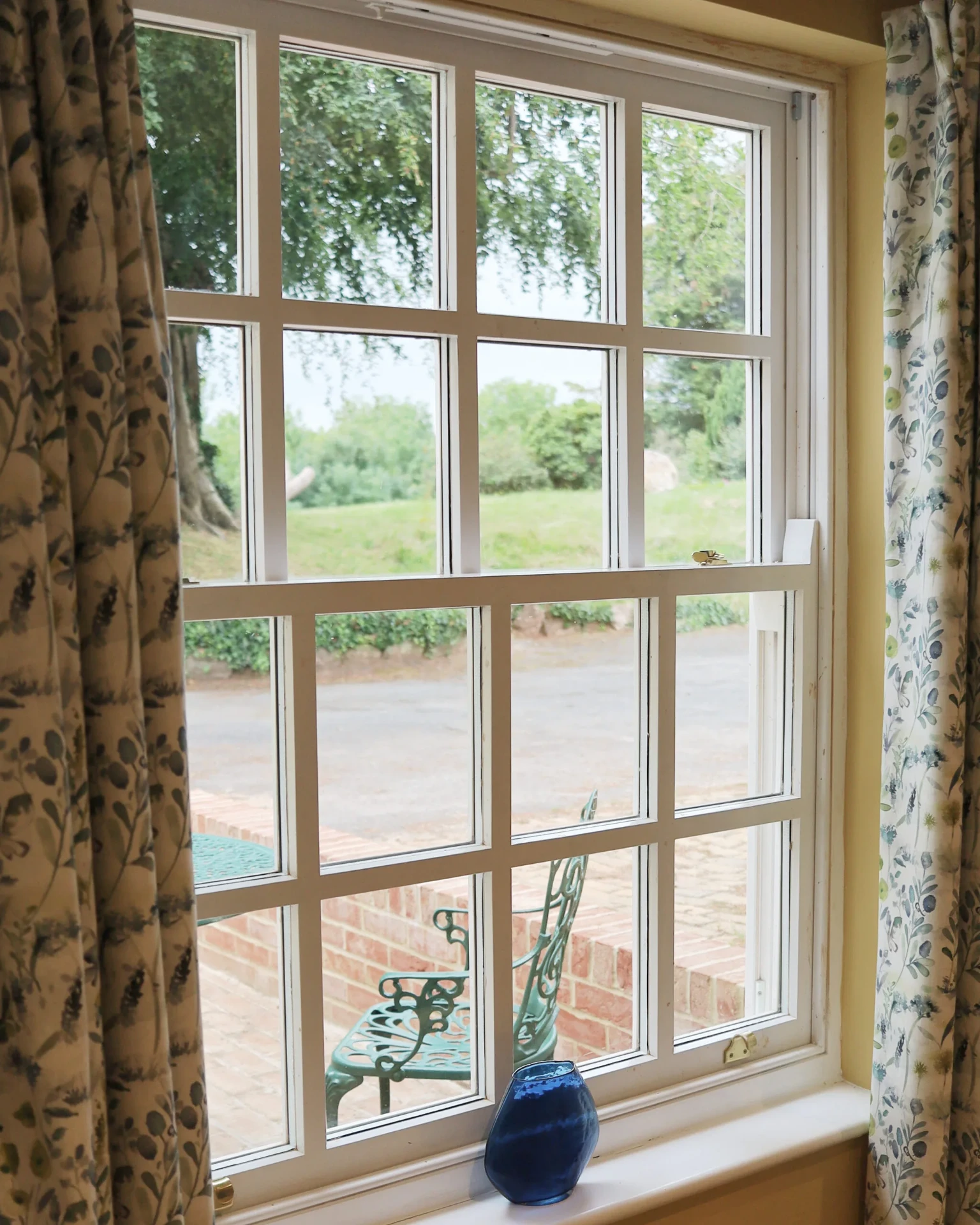 Windows by Benjamin Henry Joinery, Somerset — photograph 3